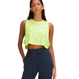 Lululemon All Yours Cropped Cotton Tie Dye Tank Crop Top Womens 4 in Lime Green!